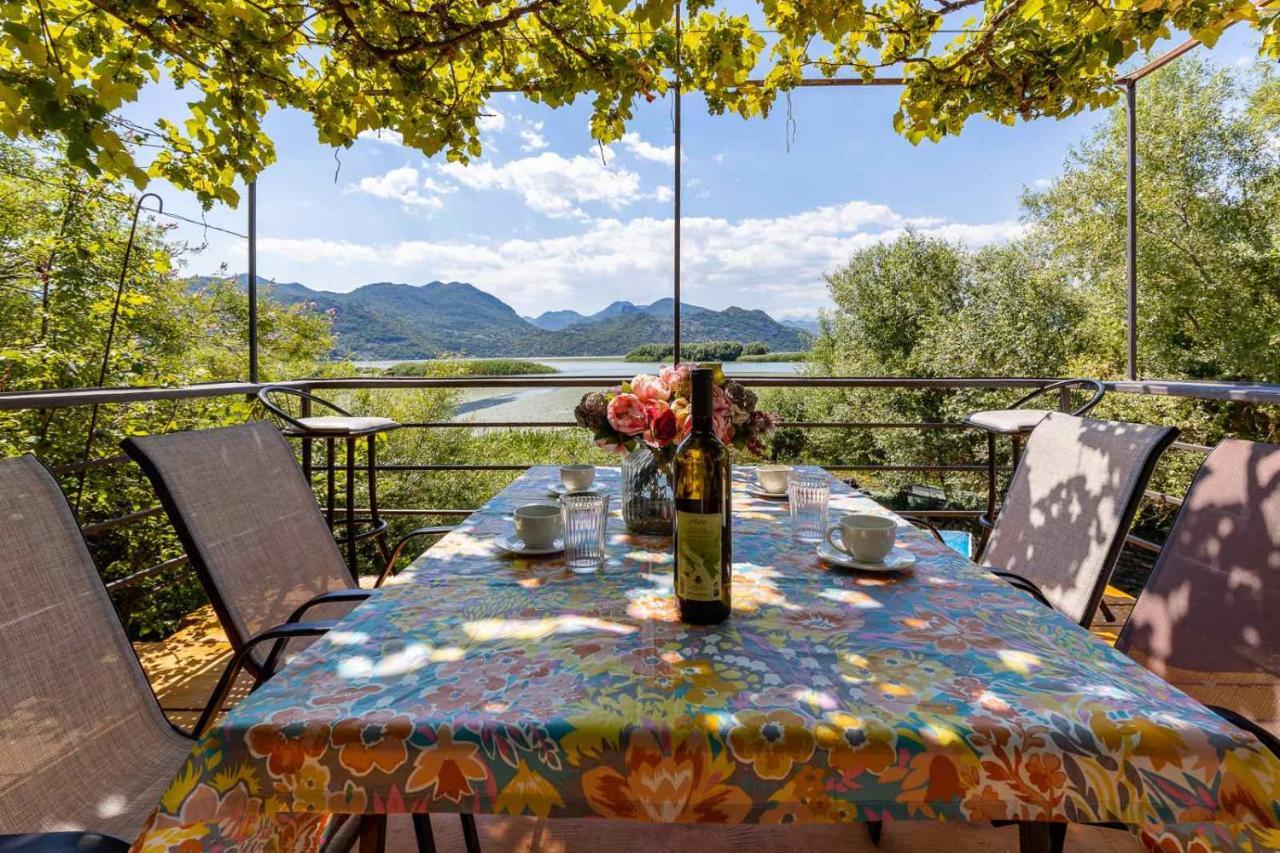Lake House Buric Vranjina Luaran gambar