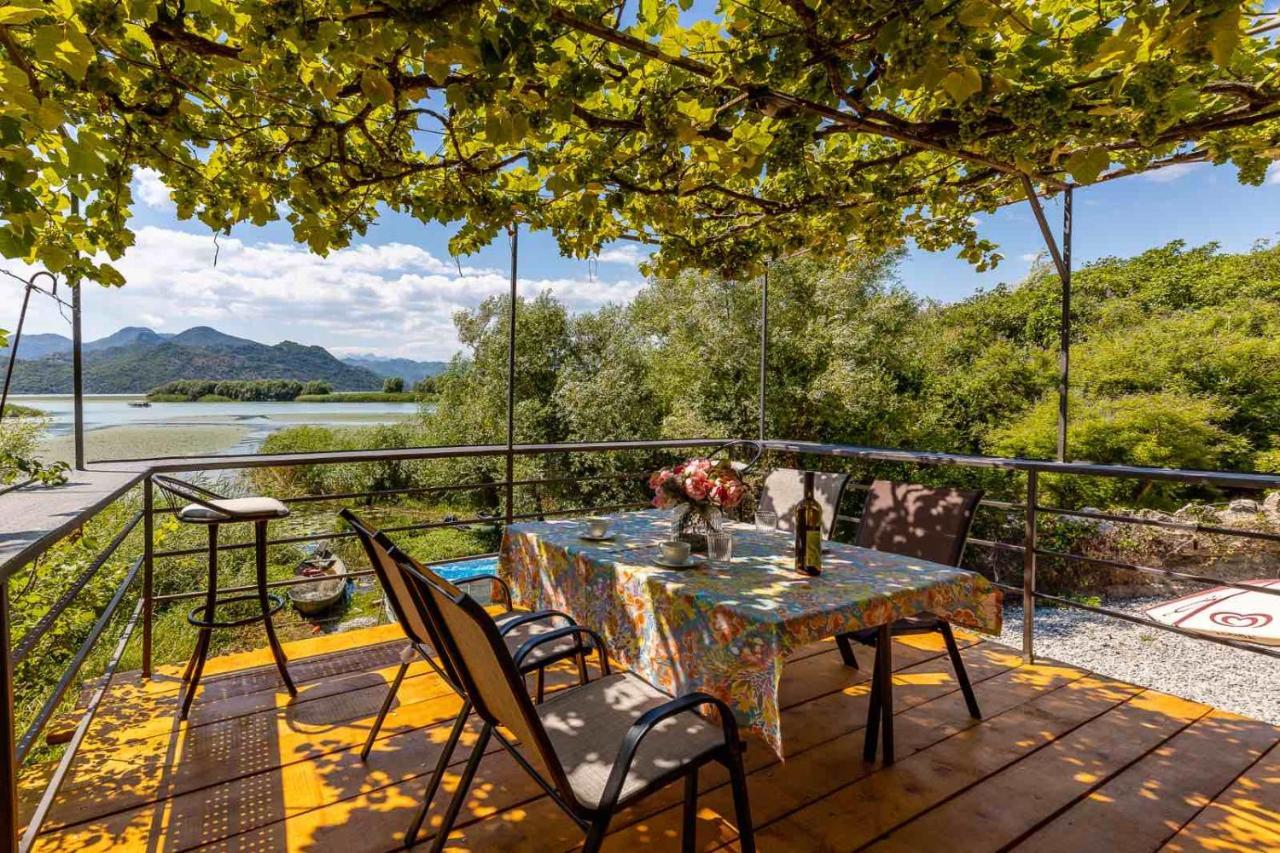 Lake House Buric Vranjina Luaran gambar