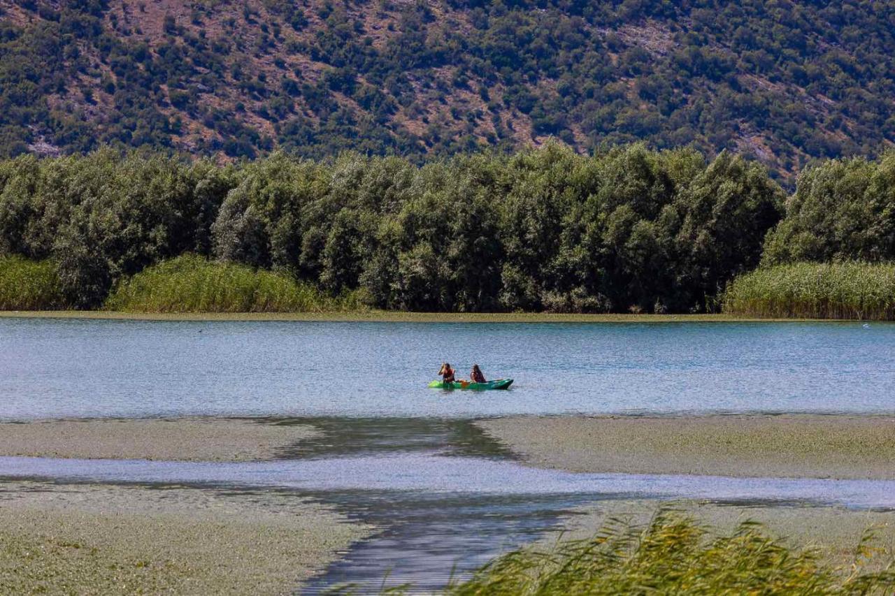 Lake House Buric Vranjina Luaran gambar